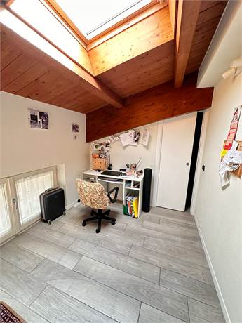 Photo 34